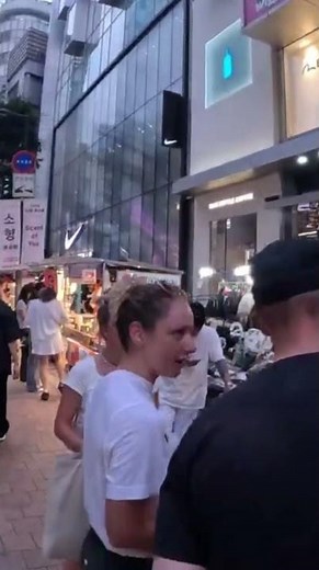 137) Korea Walking Tour. Myeongdong, Seoul. #travel #kpop #blackpink #koreanfood #korean #vlog #food