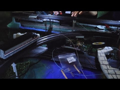 HO scale trains LED lamp posts wiring - can't wait to see them lit up