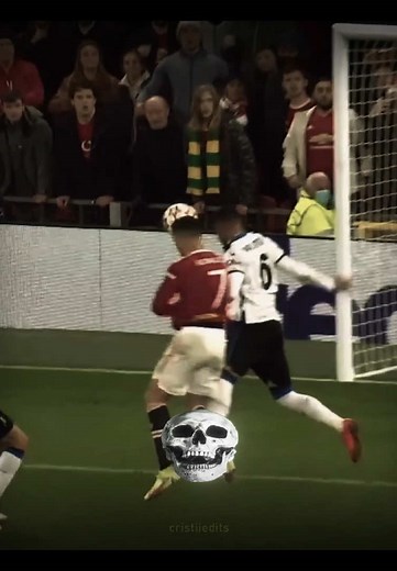 Ronaldo headers: best football header goals compilation