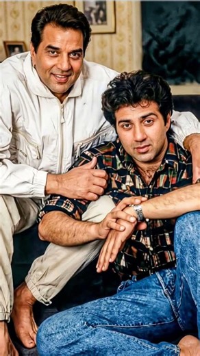 sathi tera sath chute na#dharmendra#sadabahar nagme#60sbollywood#sad status#purane gaane#old music🌺