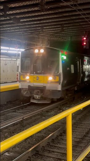 LIRR M7 arrives in NY Penn Station