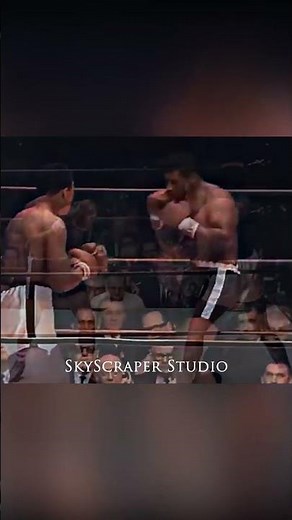 Muhammad Ali Dominates Floyd Patterson: Unstoppable in 1965 Showdown!