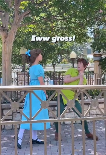 Funny Peter Pan🤣Fun moments at Disneyland 🌈✨#peterpan #disneyland #funnyvideos #funnytiktok #disneyworld #usa #Foryou #fyp #fypシ゚viral