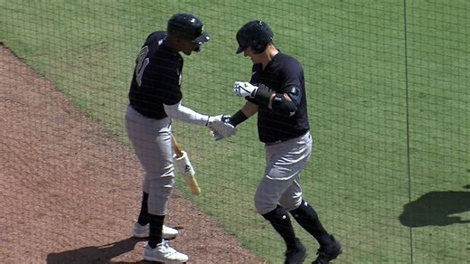 Donaldson's first Yankees homer