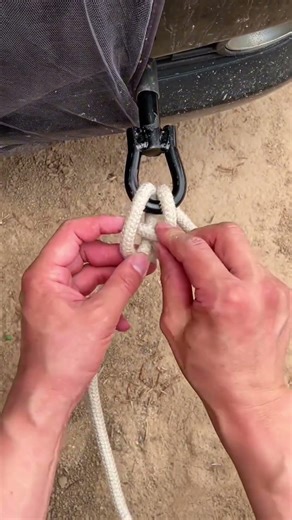 Adaptable and simple knot tying techniques