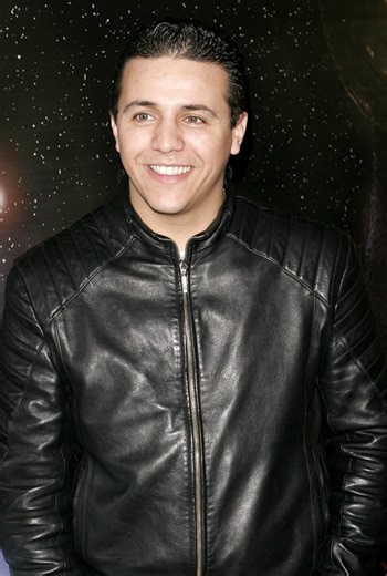 Faudel : que devient le chanteur, ex-petit prince du raï ?