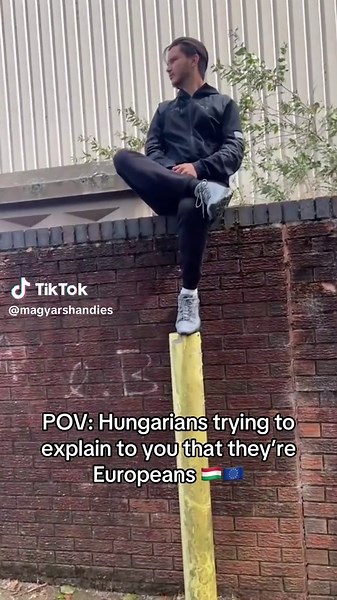Hungarians Explaining Their European Identity