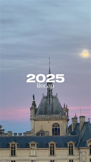 ✨ 25 secondes pour revivre cette année en images ✨ Une année incroyable et inoubliable pour le Château de Chantilly. 🏰 🙏 Merci à vous d'être toujours aussi nombreux à venir au château découvrir son histoire et sa programmation. Votre monument préféré des Français 2025 vous attend en 2026 ! 🎥 Château de Chantilly / Gärten / Les Coups de Cœur à Chantilly #recap2025 #chateau #patrimoine #evenements #chateaudechantilly | Château de Chantilly
