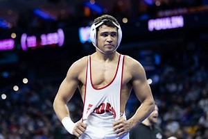 Iowa wrestling gets boosted by transfer of All-American Sammy Alvarez