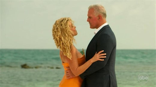 What happened on the 'Golden Bachelor' finale?