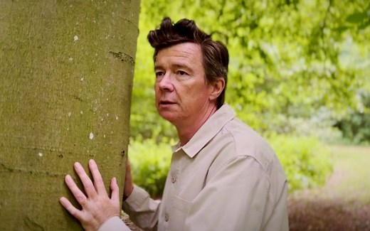 瑞克·埃斯利2023新歌《Never Gonna Stop》官方MV | 来源：Rick Astley官方频道