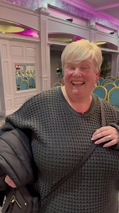 Dawn’s reaction after I went direct to her in the audience last night ✨ | Angela Dunlop Psychic Medium
