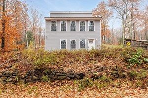 155 E Shore Dr, Weare, NH 03281 - MLS 5020904 - Coldwell Banker