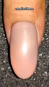 New negative space Nail art design #pinterestnails #brightnails #goldnails #nailartideas #easynaildesigns #newnails #nailhacks #diynailsathome #negativespace #nailartideas #reelsfb | SS nail art ideas