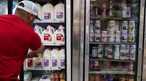 ¿Qué es 'Latino Freeze'? El Movimiento que Llama a un Apagón Económico en Estados Unidos