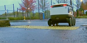 Oregon State says suspect in custody for bomb threat involving food delivery robots