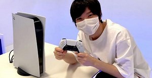 PS5 leaks: Japanese YouTuber gets his hands on a PS5, Twitter marvels at its sheer size