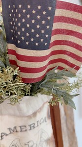 ❤️Hope you'll be inspired to make this DIY Hanging Pocket! 🇺🇸🐝 Info on the Printable Designs featured in this tutorial can be found below ⬇️ | Hammons Nest