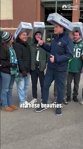 THE PHILLY CHEESEHEADS ARE OUT IN FULL FORCE IN GREEN BAY! 🧀👏