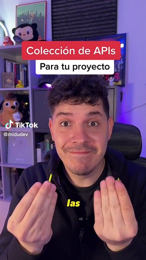 ¿Necesitas una API para tu proyecto? Este recurso tiene cientos disponibles en un sólo sitio. Es compatible con cualquier lenguaje de programación que imagines. JavaScript, Python, PHP, Java… Muchas tienen capa gratuita, para que no tengas que pagar nada por usarlas. Y, lo mejor, es que tiene el código disponible para probarlas justo preparado.