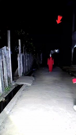 Penampakan hantu wanita cantik (10) #hantu #kuntilanak #pocong #mahlukastral #alamgaib #horor #hororvideos #ghost #viral #reels #arwah #penampakan #devils #scary #ผี #神秘 #おばけ #悪魔 #ホラー #भूत #डरावनी #غول #ghūl | Mahyar