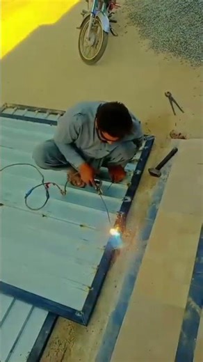 Watch How This Iron Gate Is Made 🔩 Real Construction Work!