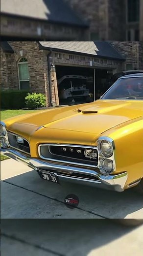🇺🇸Iconic GTO V8 Rumble! 🔊 Classic American Muscle Car Sound (Gold Finish)