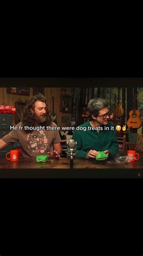I’m crying his face 😭✌️🥀 #fypシ #viral #gmm #rhettandlink #helpmemakethismakesense #yes