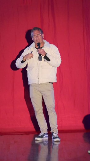 19K views · 206 reactions | Radiocarbon comedy #standupcomedy #powerpoint #physics #archeology #comedy #chemistry | Tim Lee | Facebook