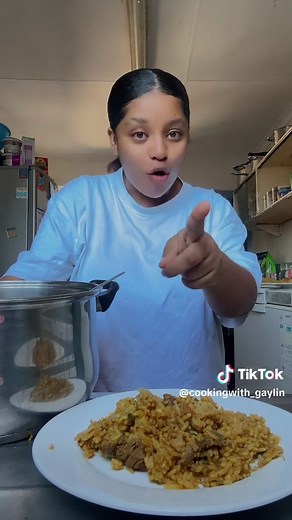 Delicious Homemade Steak Akni Recipe