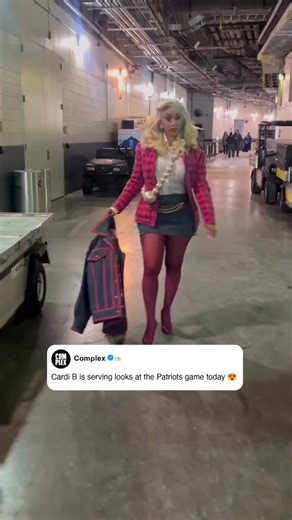 102K views · 4.6K reactions | Cardi B pulled up to the Patriots vs NY Jets game  | Complex | Facebook