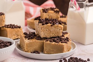 Peanut Butter Fudge - Easy, No Thermometer, Super Creamy