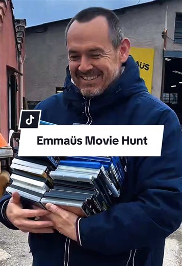 Come with me on a hunt to find some physical media movies - second hand style. #physicalmedia #physicalmediacollector #dvds #blurays