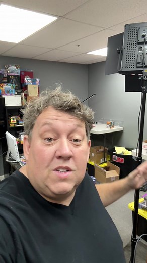 WHATNOT Auction 5pm pst come join us Bargainhuntersthrift storagewars | Rene & Casey Nezhoda Storage Wars Fan Club