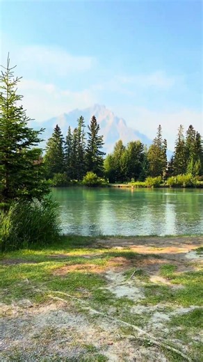 Banff Town, Canada 🌄🏔️