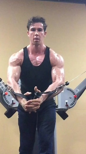 Strive for a larger rep range with cable flys. ✅️15-20 reps #workout #fitness #inspire #chest #pumpiron #motivation | Allen