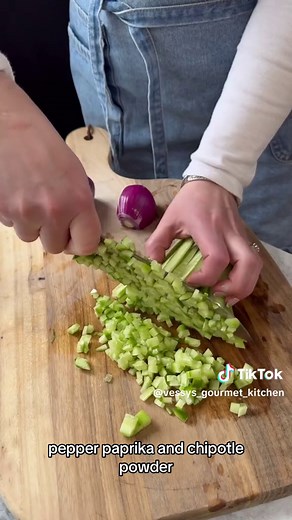 Crunchy Shrimp Salad- lead by the motivation to eat more protein and veggies this glorious salad was born and I think it going to be on rotation for now on 😋🍤 You can enjoy it on its own or with chips or pita bread, even on a toast Ingredients: 2 mini cucumbers 🥒 1 avocado 🥑 1 purple Daikon radish 1/4 of a red onion 2 tbs fresh dill 2 tbs fresh cilantro 2 tbs olive oil 1 lemon, juiced 1/2 tsp salt For the shrimp: 🍤 1/2 lbs black tiger shrimp 2 tbs olive oil 1/4 tsp salt 1/4 tsp paprika 1/4 