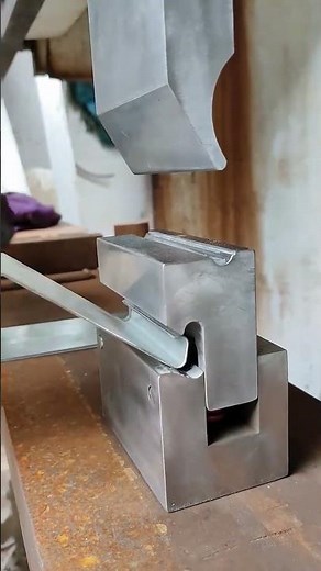 Stainless steel hinge bending process- Good tools and machinery make work easy