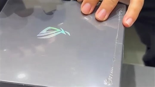 ROG龙鳞extreme好是好，就是贵了点