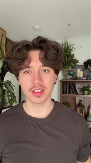 36s to help 60,000 Palestinians get water 1st link to donate :) | papaya lip balm