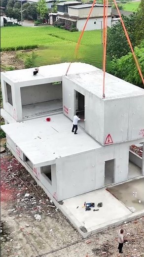 Modular Precast House Assembles Like GIANT LEGO 🏡