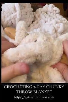 Crocheting 2-Day Chunky Throw Blanket Pattern (Bernat Blanket Big), Quick Crochet Winter Blanket