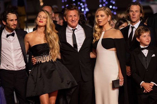 Sean Penn’s Children Are Famous in Their Own Right! Meet Daughter Dylan and Son Hopper