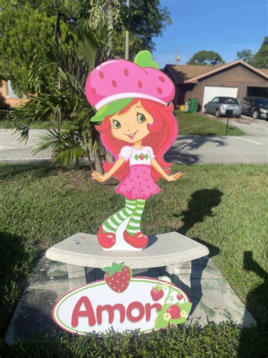 Strawberry Shortcake Party Favors for Amor 2nd birthday🍓🍓Happy Birthday 🎉