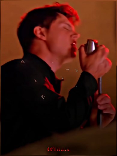 Evan Peters Singing Nirvana Highlight - American Horror Story