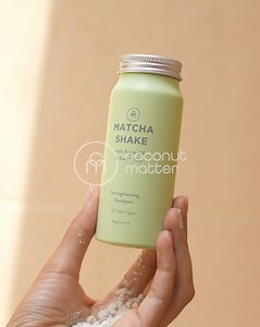 Struggle with flat, lifeless hair AND constant breakage? We get it. Traditional shampoos can be full of ingredients that irritate your scalp and damage your hair. But what if you could experience amazing hair AND eco-friendly goodness? ✨ Introducing Matcha Shake, the revolutionary shampoo powder that cleanses, volumizes, and lathers like a dream! Here's why you'll love it: ▪️ Gentle: Perfect for sensitive scalps, free from harsh chemicals. ▪️ Amazing Lather: Just add water for a luxurious lather