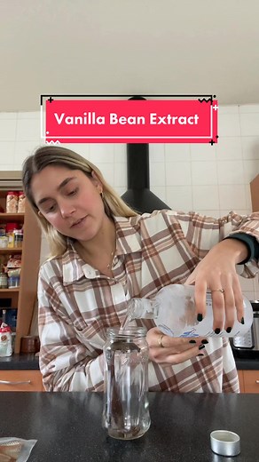 Easy Homemade Vanilla Bean Extract Recipe