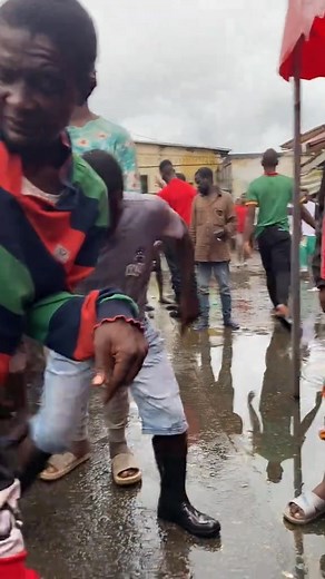 La prison de New bell avec ses grands danseurs | KODAC Manager