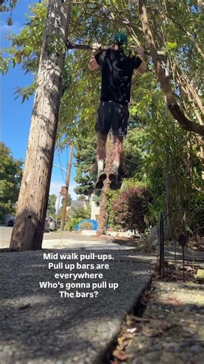 Pull-Ups on a "Dangerous" Bar? See What Really Happens! #FitnessChallenge #StaySafe