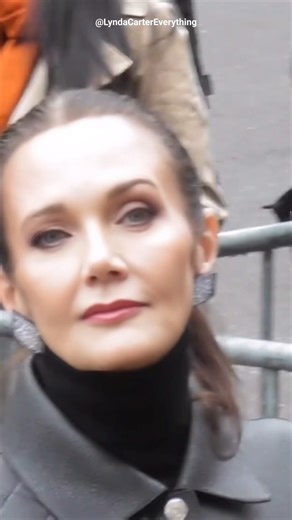 Spotted in Paris, France… and still turning heads. Lynda Carter remains the definition of timeless elegance. From spinning into Wonder Woman in the 1970s to walking the streets of Paris with effortless grace, she proves that true icons don’t fade — they evolve. Some of us grew up watching her on small TV screens, dreaming big dreams. Seeing her today feels like watching a piece of our childhood strolling through the City of Light. Legends don’t age. They simply become history in motion. #LyndaCa